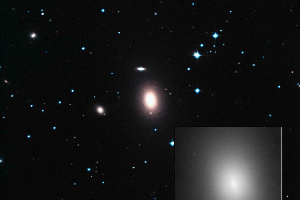 NGC 1600