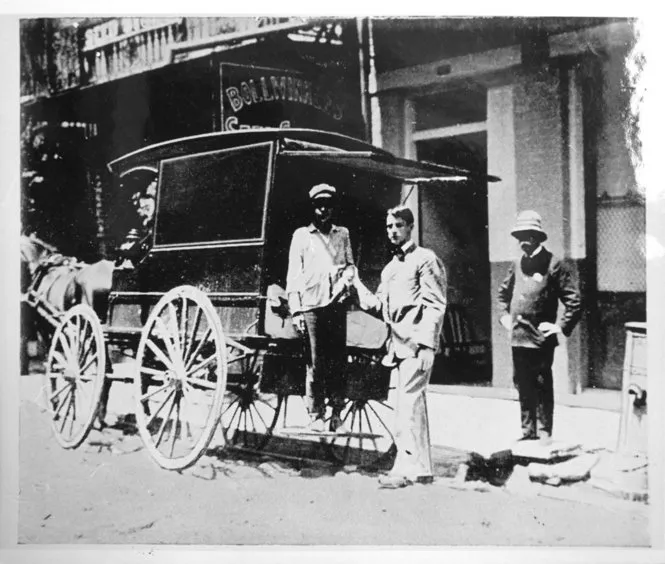 A horse-drawn ambulance photographed during a 1905 outbreak of yellow fever in New Orleans