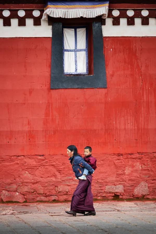 Mother and Son: the Tibetan devotees thumbnail