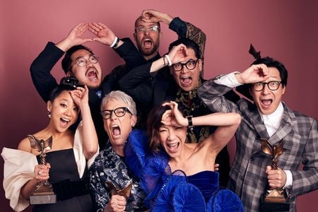From left to right: actor Stephanie Hsu, director Daniel Kwan, actor Jamie Lee Curtis, director Daniel Scheinert, actor Michelle Yeoh, producer Jonathan Wang and actor Ke Huy Quan at the 2023 Film Independent Spirit Awards.