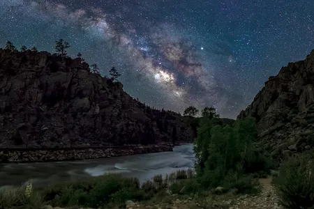 With its clear, dark skies, Colorado&#39;s Browns Canyon National Monument is an ideal spot to admire planets, constellations and the Milky Way.