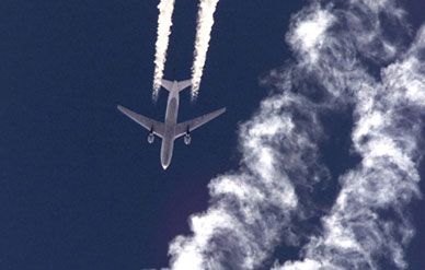 contrails_388-july07.jpg