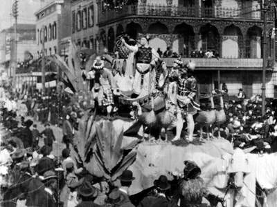 Riders on the Pine Apples float in the 1898 parade