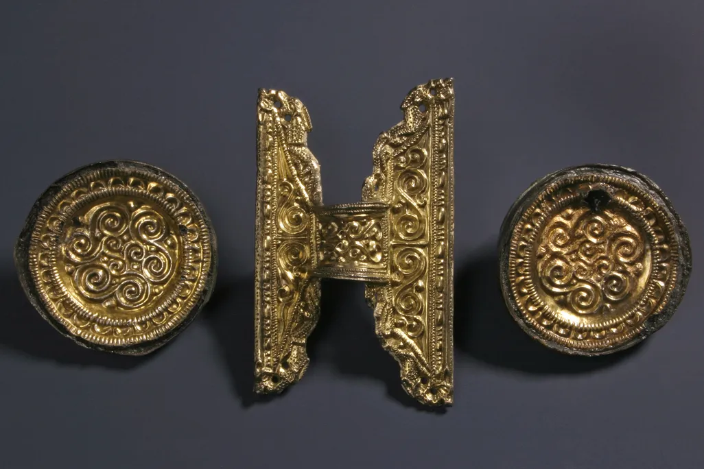 Goods from a grave site at Issendorf cemetery in Lower-Saxony, Germany.