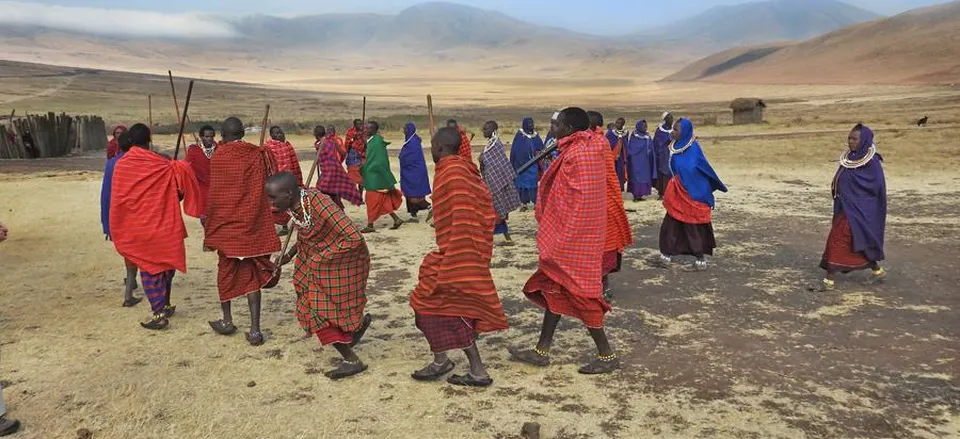  Traditional Maasai dance. 