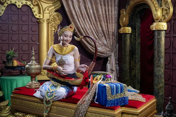 Echoes of the Saung A Melody in Gold thumbnail