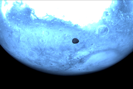 Mars and Deimos viewed by Hera&#39;s Hyperscout H