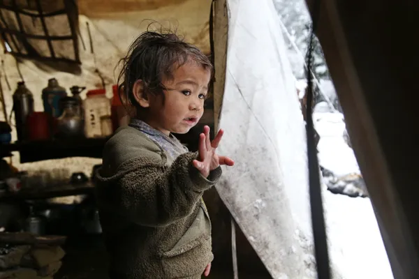 It's snowing thumbnail