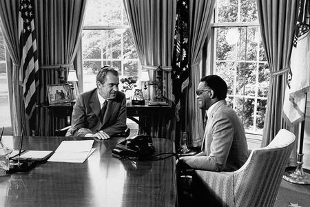 In 1972, Ray Charles visited Richard Nixon in the Oval Office