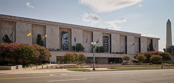 National Museum of American History  History, Travel, Arts, Science,  People, Places Smithsonian Magazine