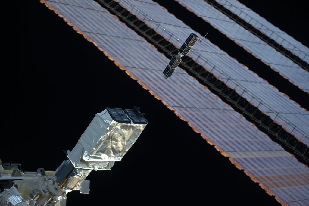 Cubesat_launch_from_Station.jpg