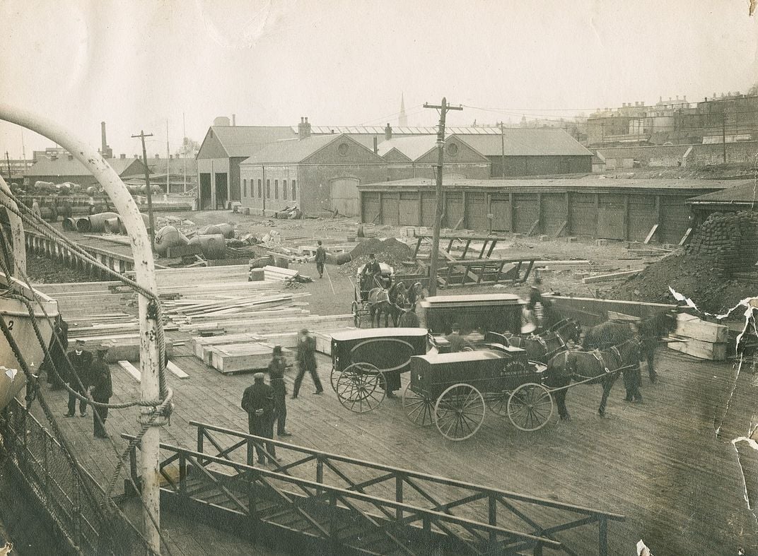 Hearses lined up to carry the bodies of Titanic victims to funeral parlors in Halifax, Nova Scotia