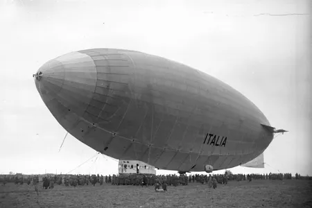  The airship Italia 
