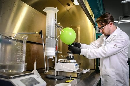 The aluminum nano-powder reacts in the lab.
