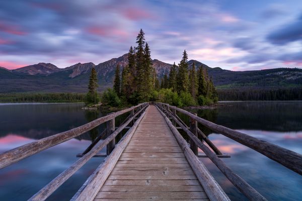 Path to Pyramid Island thumbnail