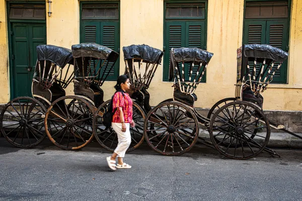 Hand pulled Rickshaw - Icons of the City of Joy thumbnail