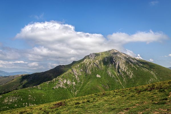 Navarre Range thumbnail