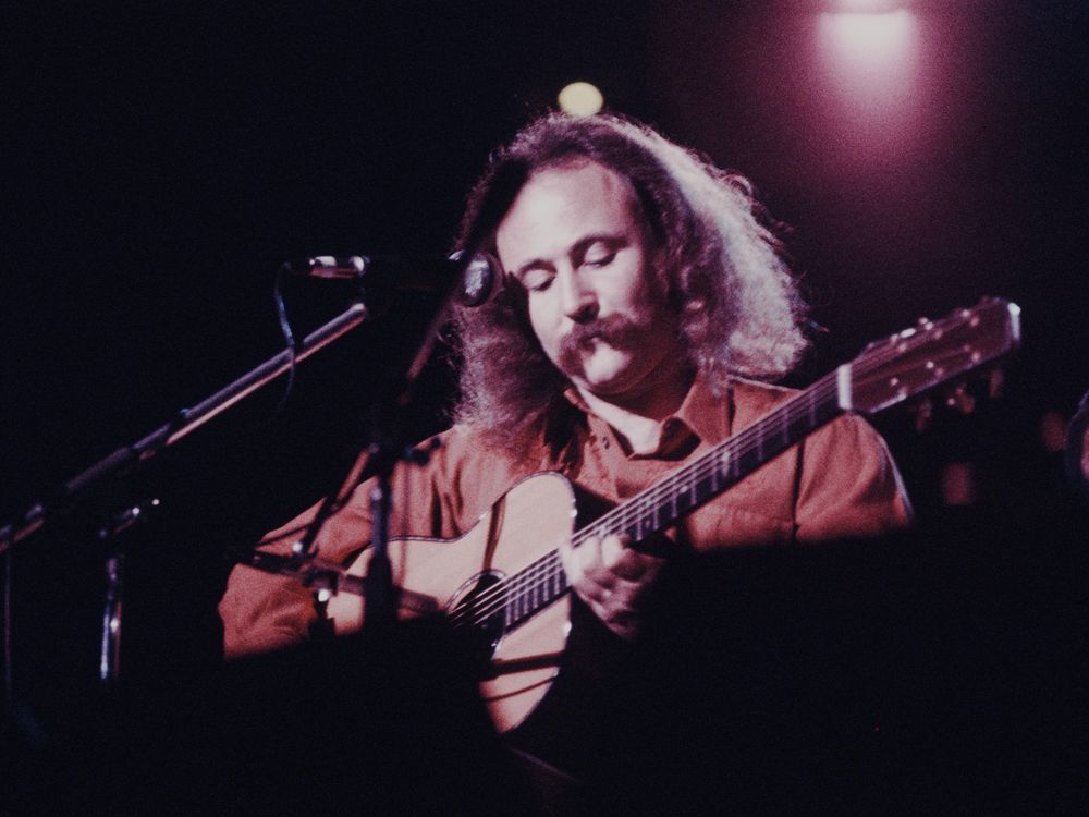 David Crosby playing in Tokyo in December 1975