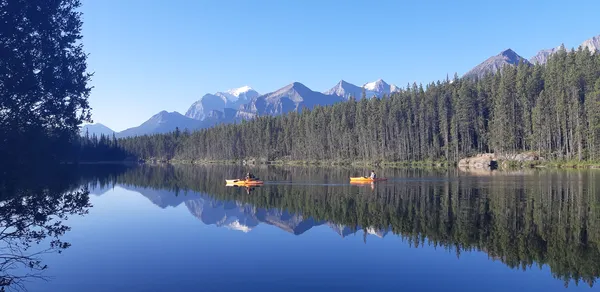 A couple canoeing in Lake Herbert, Banff thumbnail