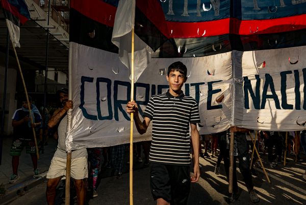 Manifestantes en Mar del Plata thumbnail