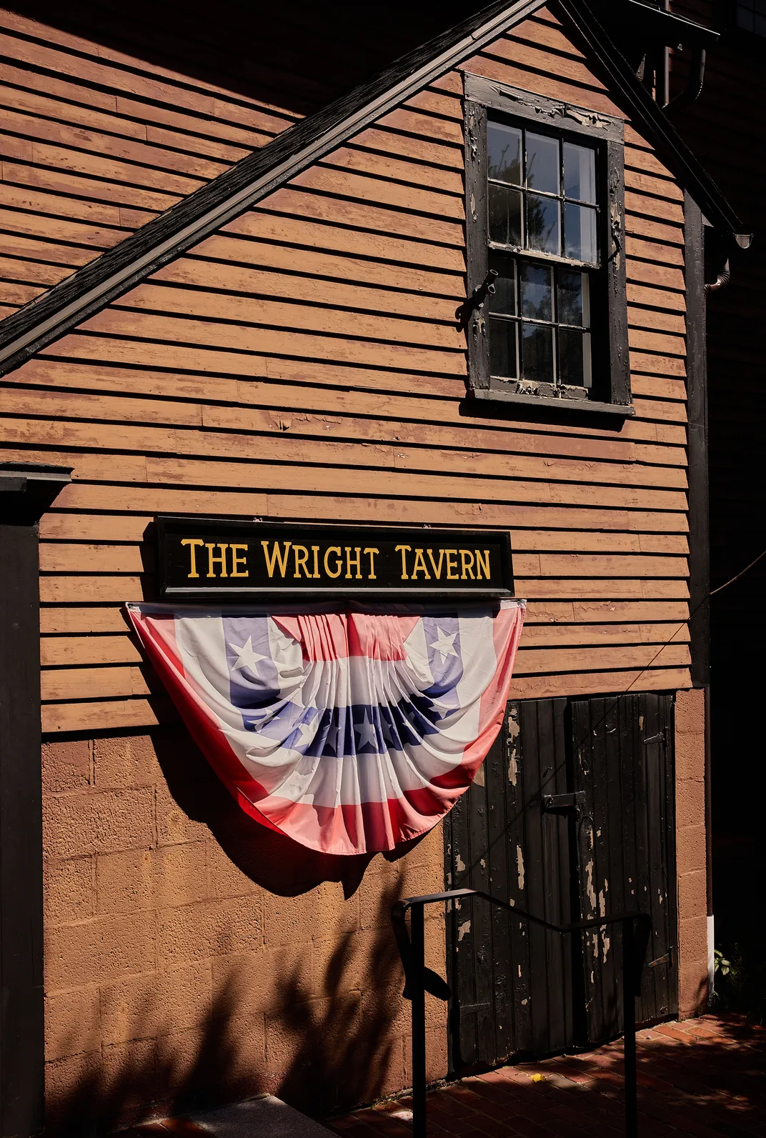 At Wright Tavern in Concord, Massachusetts, visitors will find all manner of period fixtures.