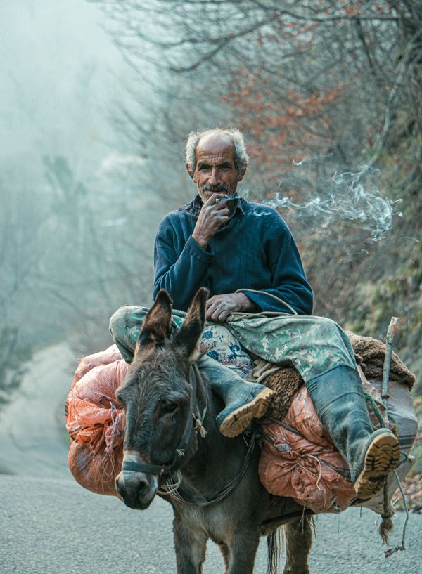 hardworking old man thumbnail