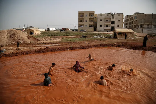 swimming in muddy water thumbnail