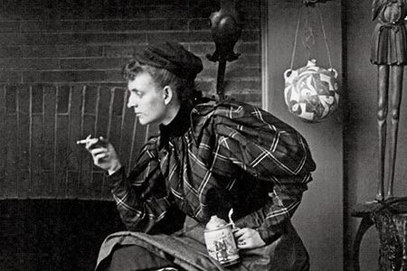 Frances Benjamin Johnston could be both ladylike and bohemian, which abetted her career as a photographer.