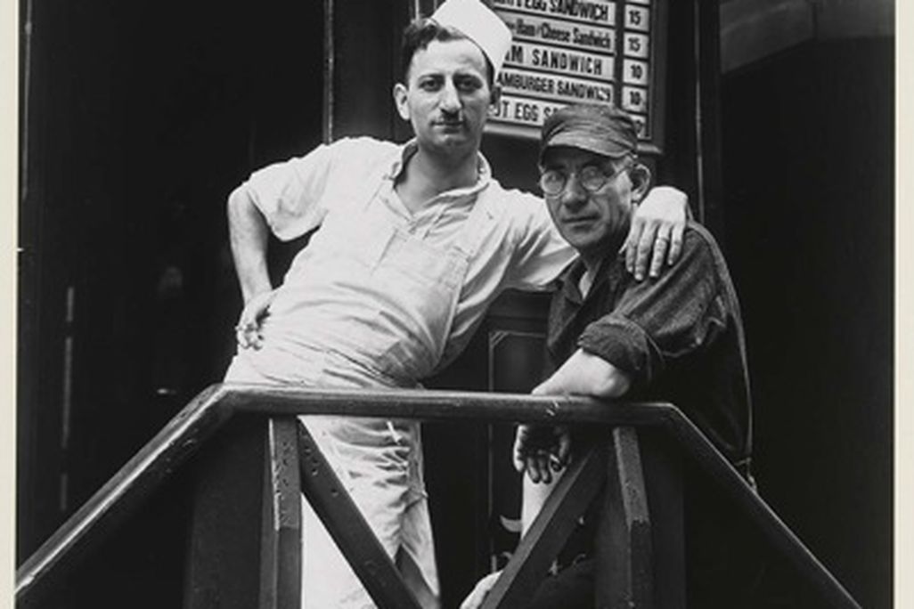 20110520110636evans_AAM.jpg