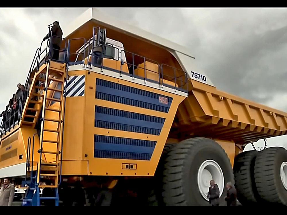 This Is the World's Largest Dump Truck, Smart News