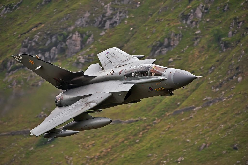 20110519073933Tornado-400.jpg