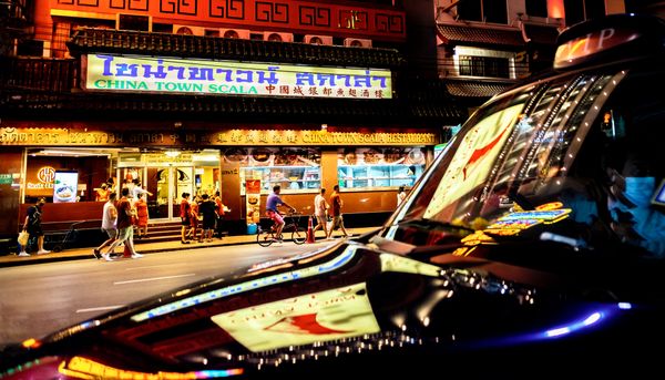 Chinatown by night thumbnail
