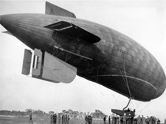 B class blimp