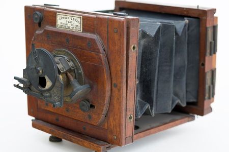 This Mawson & Swan camera owned by Winslow Homer, ca. 1882, was gifted to Bowdoin College Museum of Art by Neal Paulsen.