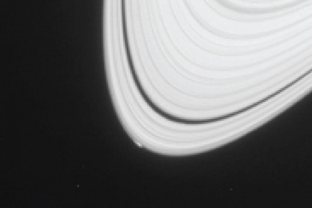 04_17_2014_saturn moon.jpg