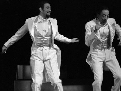 Maurice Hines, left, joins his brother Gregory (now deceased) in the finale of the smash 1981 Broadway musical Sophisticated Ladies.