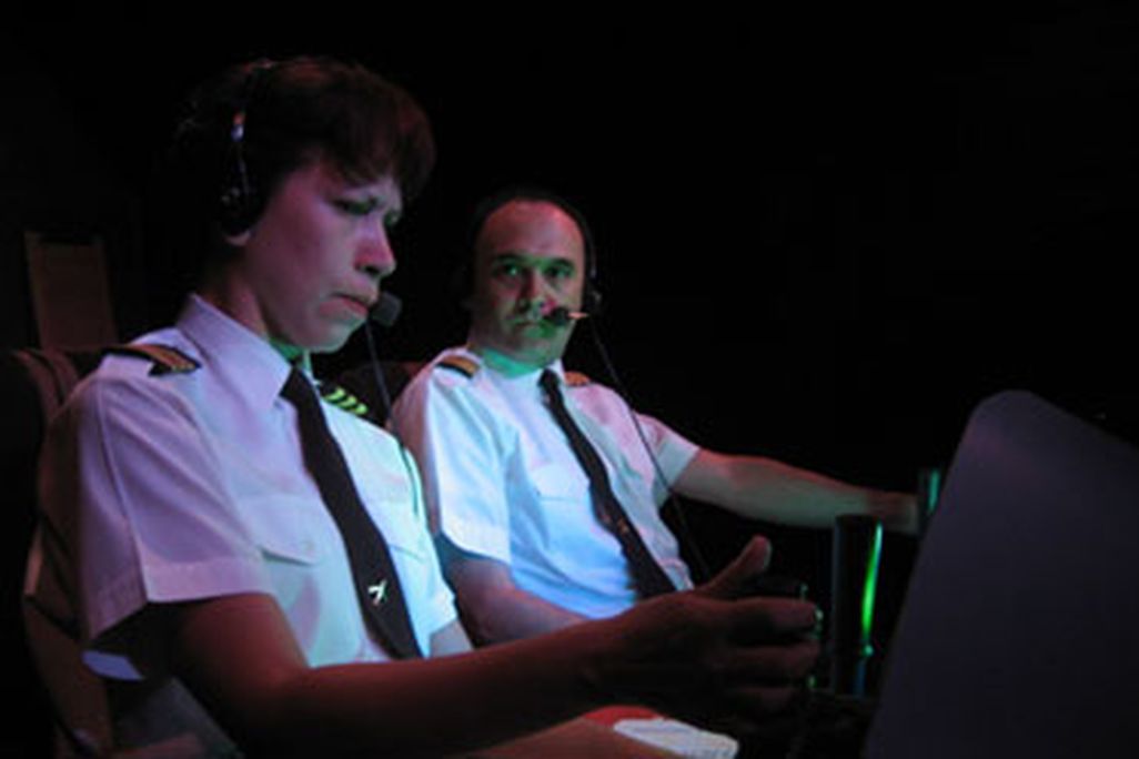 CVR-388-sept06.jpg
