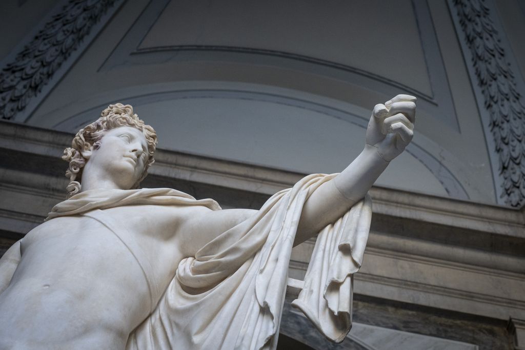 Apollo Belvedere close-up