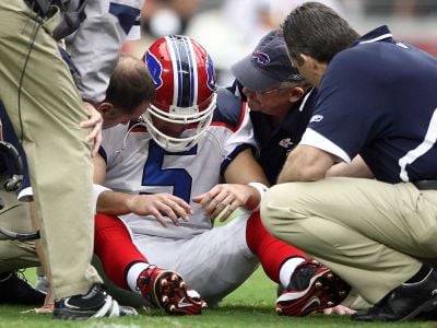 Quarterback Trent Edwards of the Buffalo Bills suffers a concussion after getting hit during the first half of an NFL game.