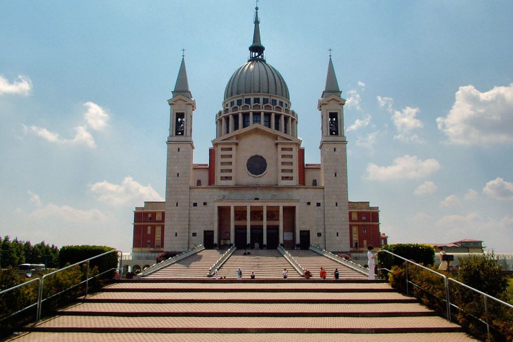 Basilica_Don_Bosco.jpg