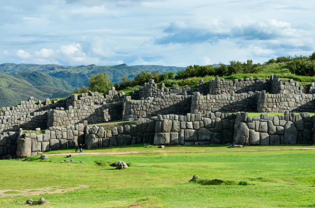 The impressive stone walls of Sacsayhuaman