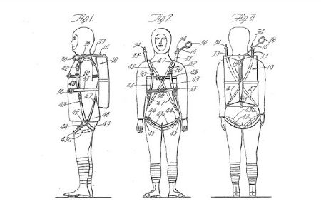 Floyd Smith, patent 1,462,456 for a parachute pack and harness, 1919