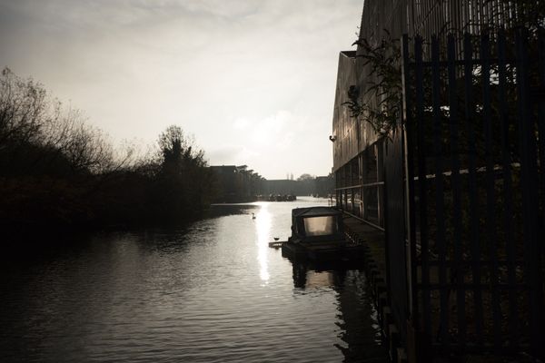 Crisp Canal Morning thumbnail