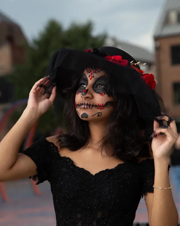 Día de Muertos thumbnail