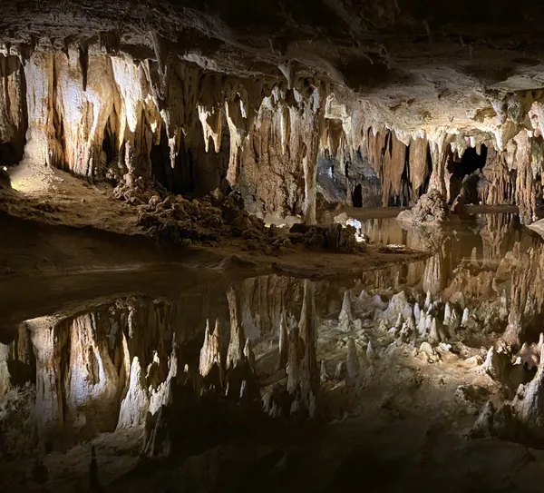 Luray Cavern Reflection thumbnail