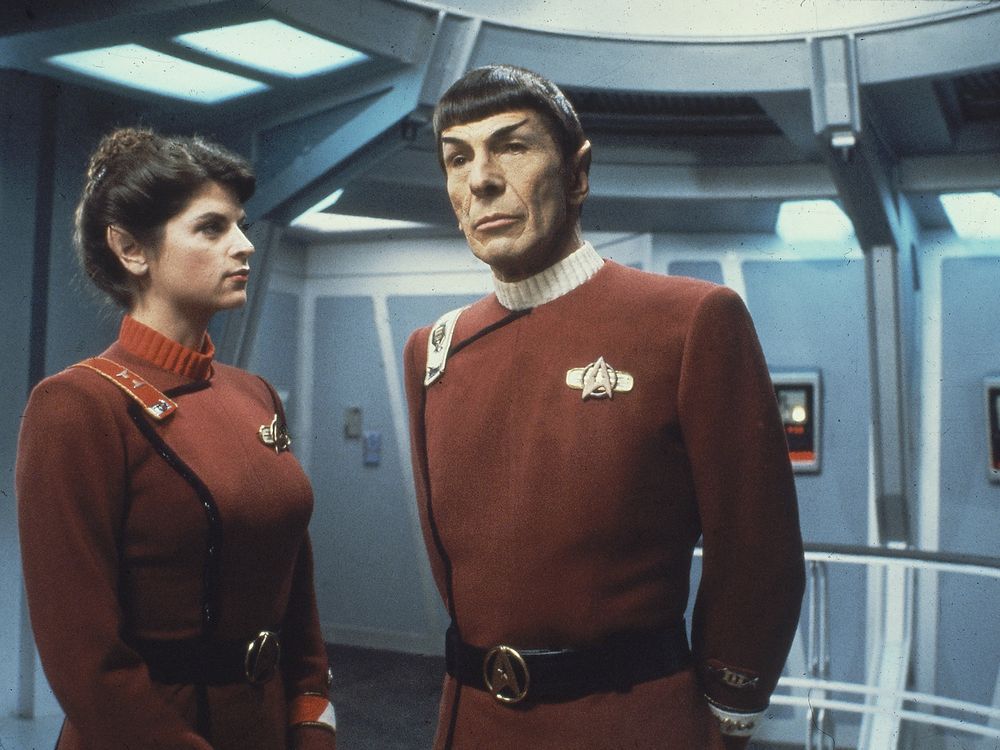 ST2_Kirstie Alley and Leonard Nimoy.jpg