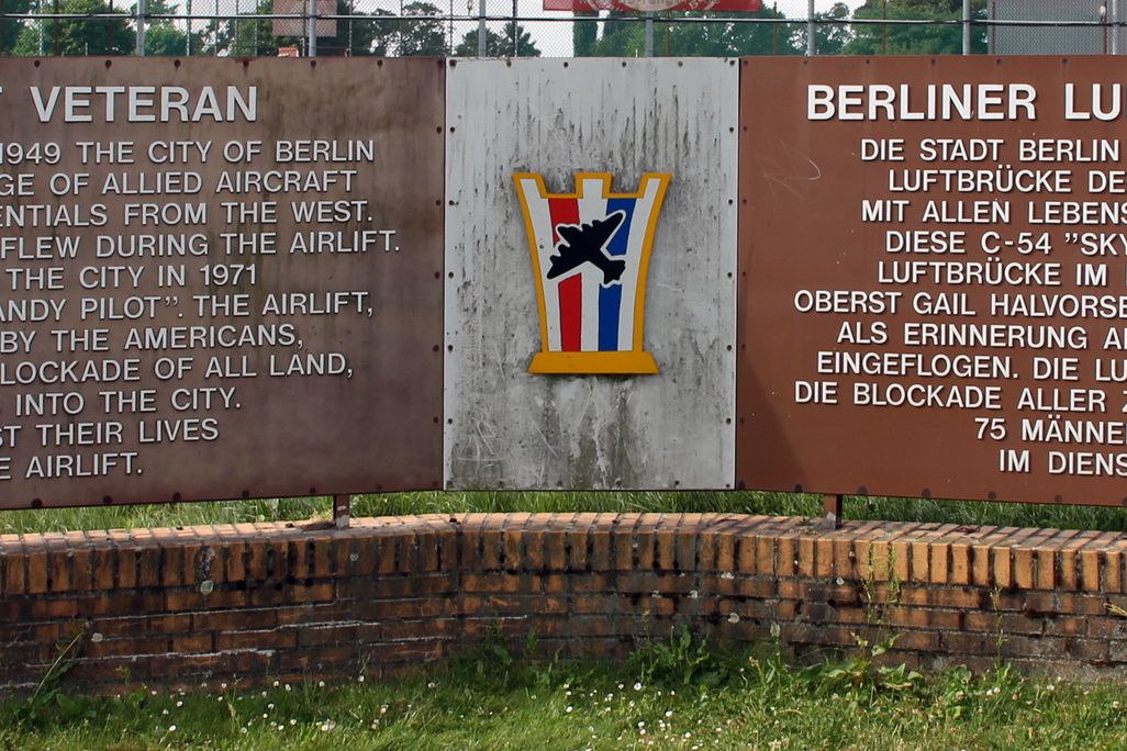 Two rectangular Stone Monuments side by side outlining story of Candy Bomber