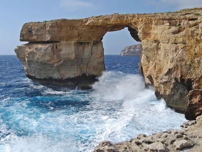 The Azure Window in better days, 2009