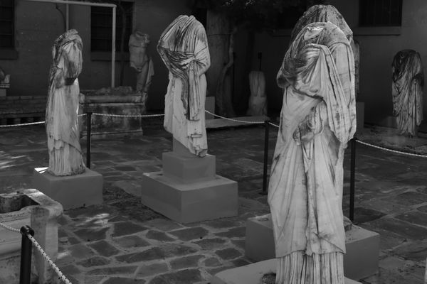 Headless Statues of Corinth thumbnail