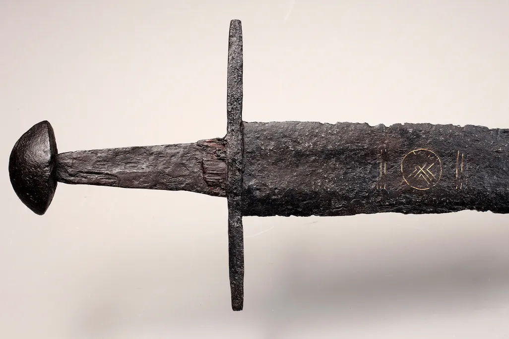 hilt